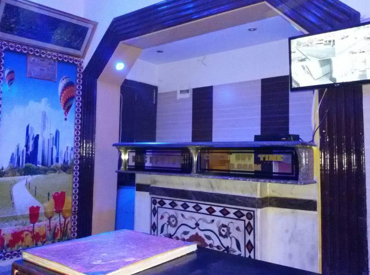 Hotel Aashiyanaa Palace Agra  Exteriör bild