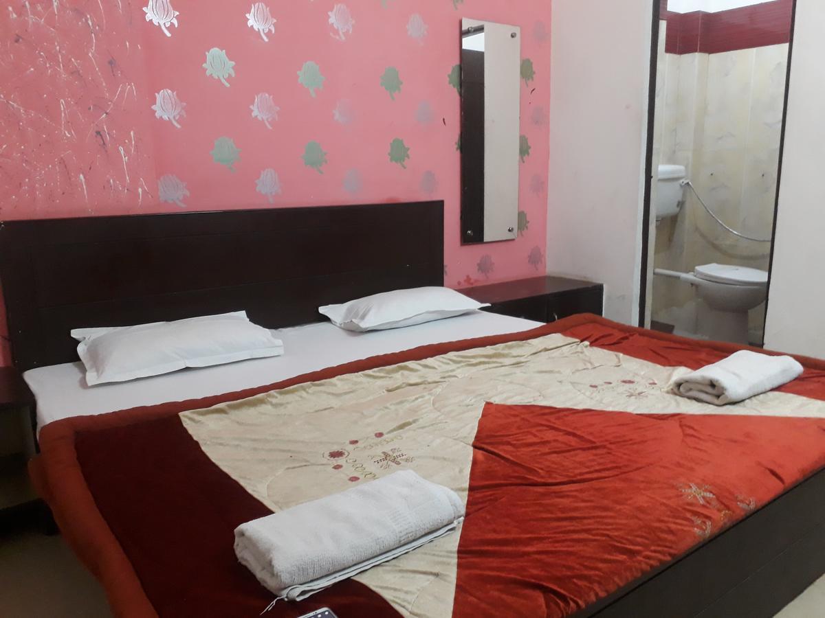 Hotel Aashiyanaa Palace Agra  Exteriör bild
